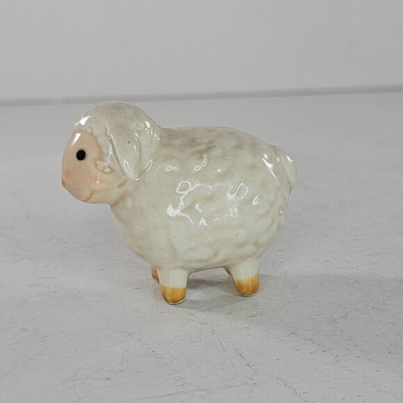Vintage Ceramic Sheep Miniature Figurine Whimsical Cute Puffy *Chipped* - Picture 5 of 7